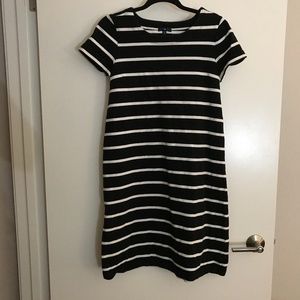 Navy and White Gap Shift Dress